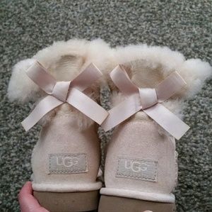 Ugg Australia Cream mini Bailey bow